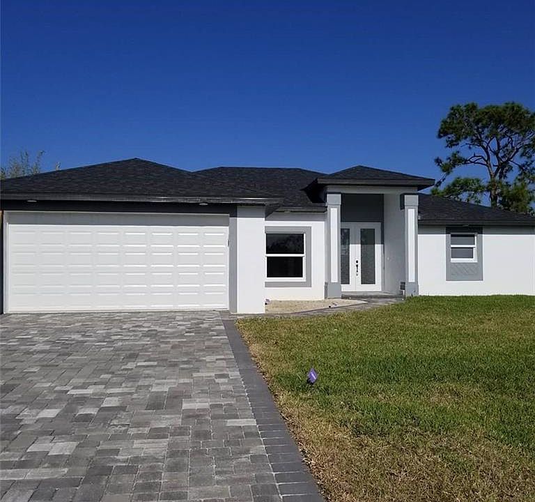 1st image of 2704 SW 15th Pl