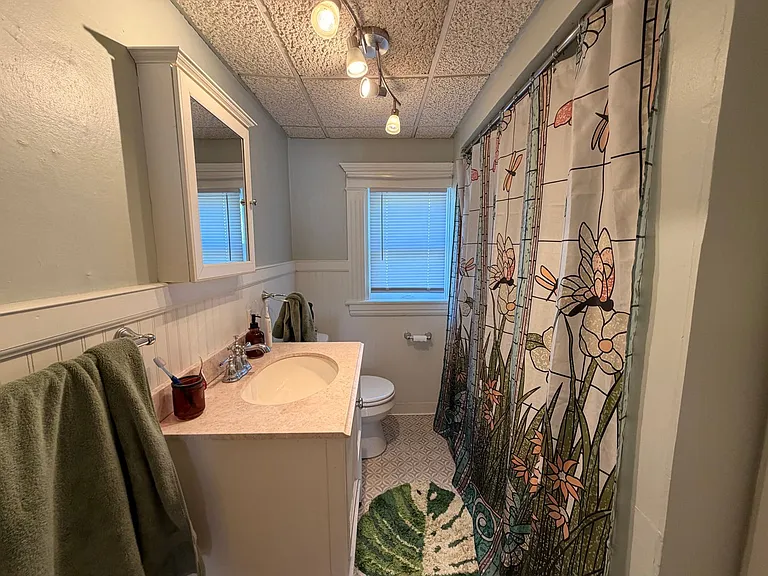 425 Fuller Ave SE — Photo 30