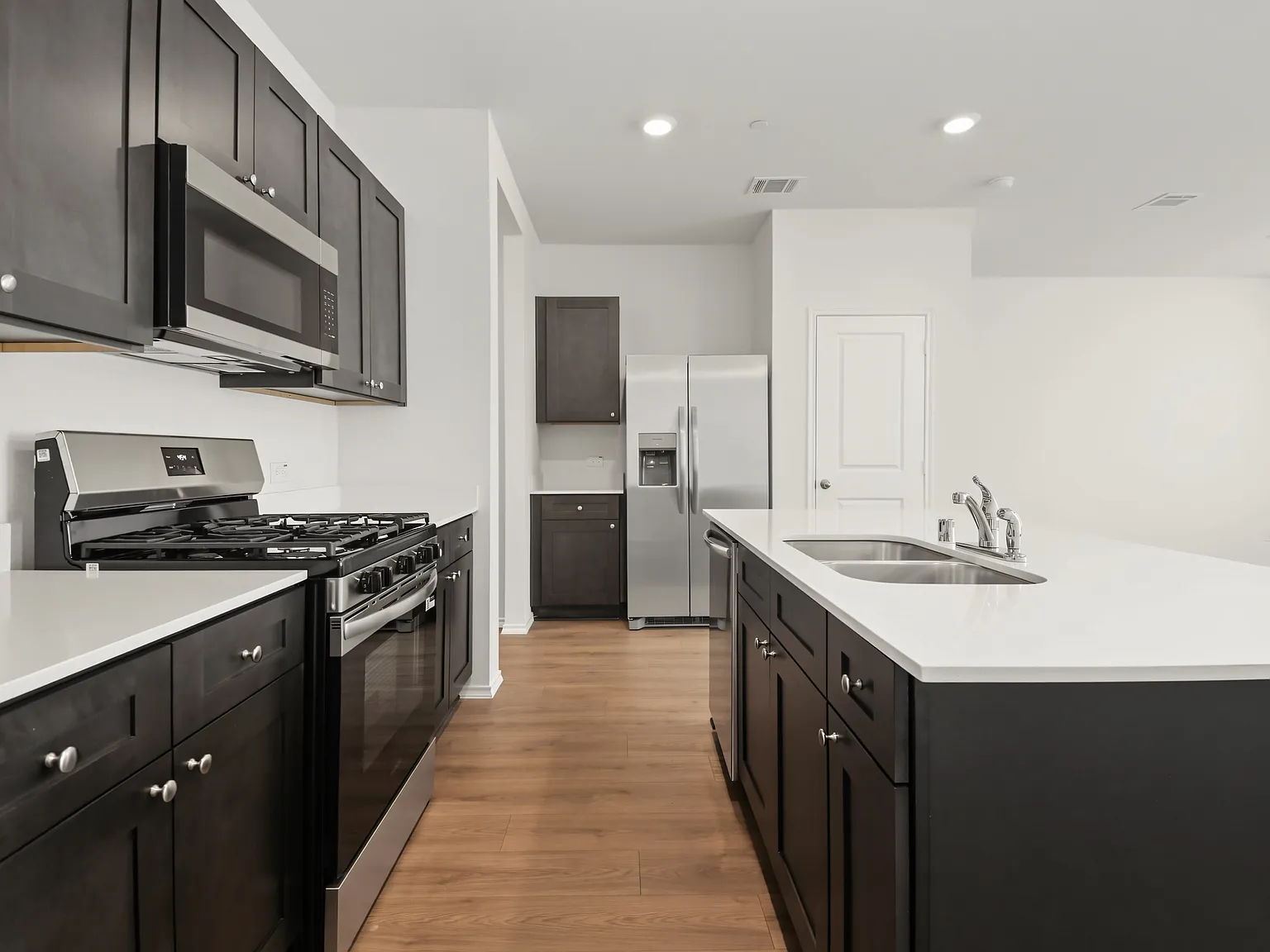 Enclave at Maxwell Creek — Photo 4