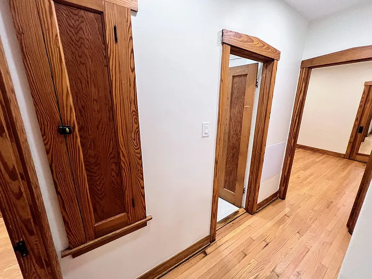 5833 W Peterson Ave #1F — Photo 11
