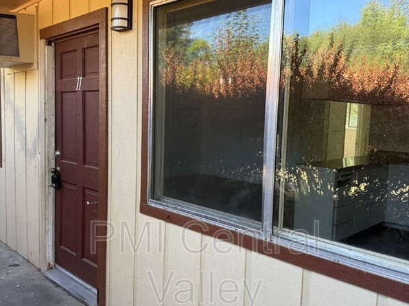 1220 Fairview Dr #11