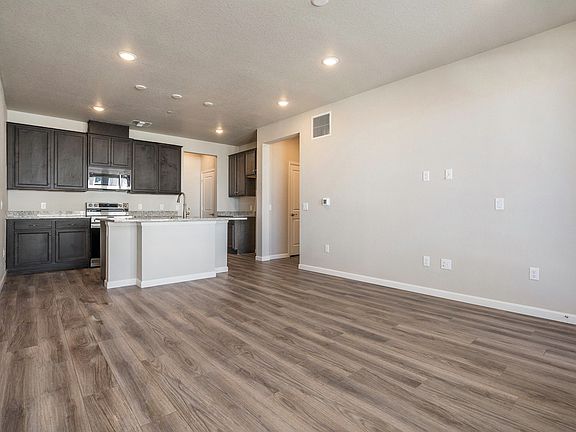 2nd image of 6153 N Ceylon St #Mseb9i