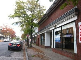 111 Park Rd, Riverhead, NY 11901