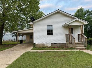 114 20th Ave SW, Reform, AL 35481