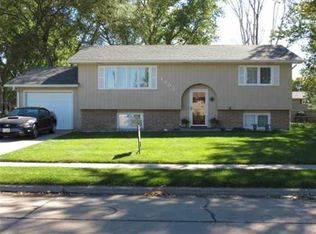 4603 30th St, Columbus, NE 68601