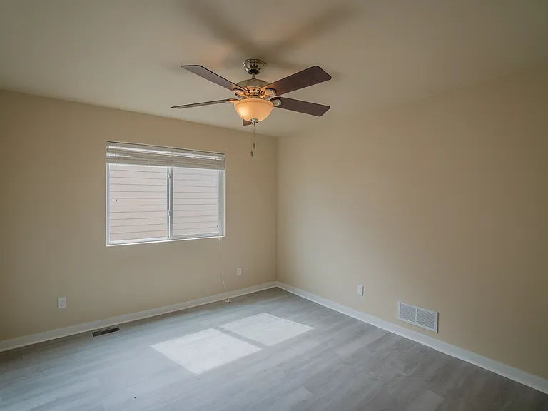 10405 Abrams Dr — Photo 35