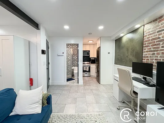 Rented by Coroi Corp | media 3