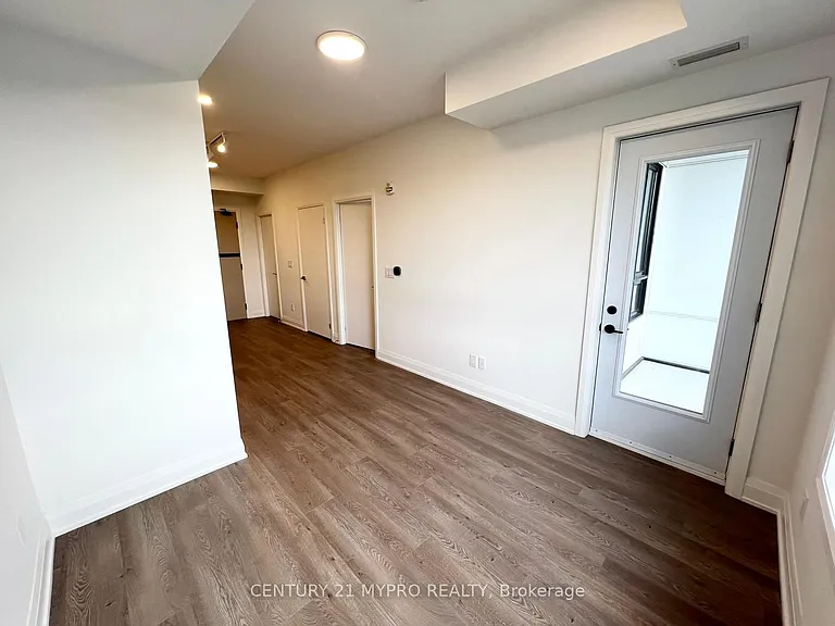 3250 Carding Mill Trl #402 — Photo 6