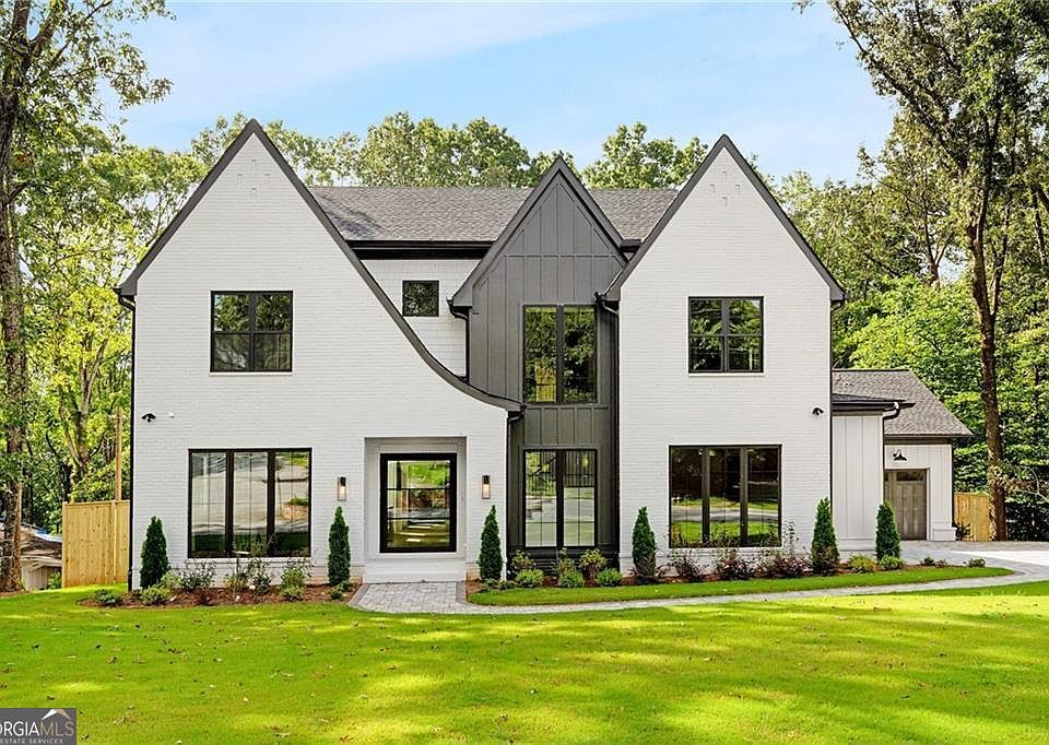 1st image of 4091 Oak Forest Dr NE
