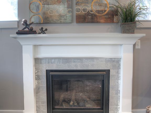 4th image of 1203 Rosewood St