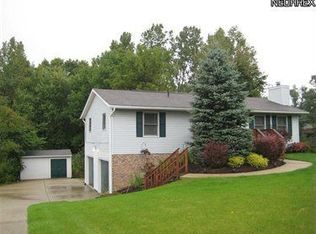 1015 Frost Rd, Streetsboro, OH 44241