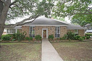 1st image of 2948 Trail Lake Dr