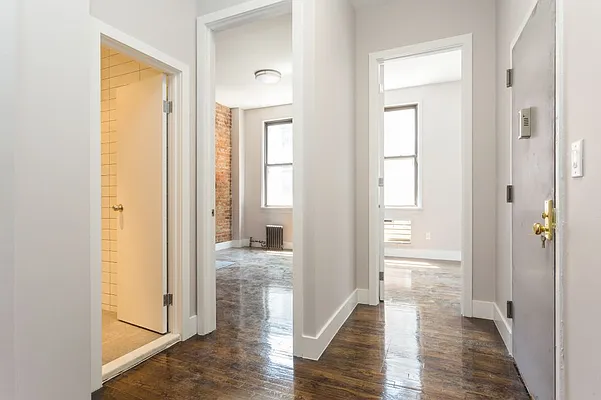 Rented by MNS | media 26