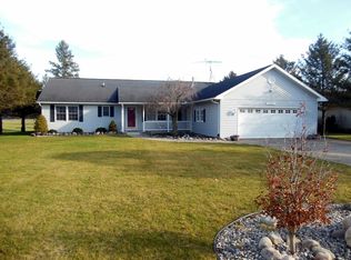 52483 Pulver Rd, Three Rivers, MI 49093