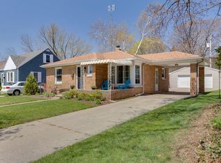 1814 75th St, Kenosha, WI 53143