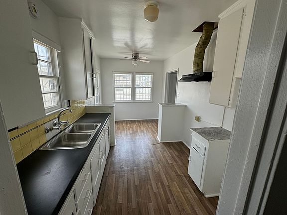 3rd image of 7227 S Hoover St #1B-1BA