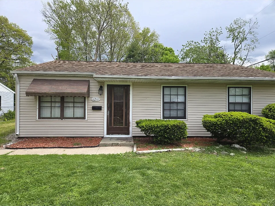 1211 Koehn Dr