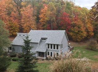 117 Whispering Woods Rd, Charleston, WV 25304