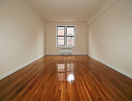5th image of 8611 Whitney Ave APT 5F