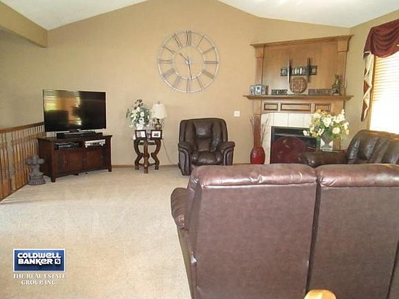 High ceilings in living room