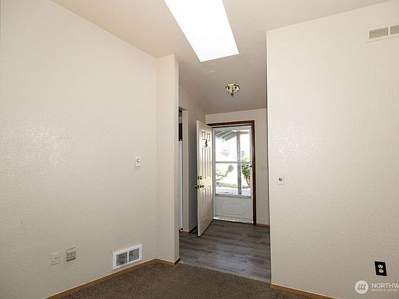 5th image of 10210 C Street E