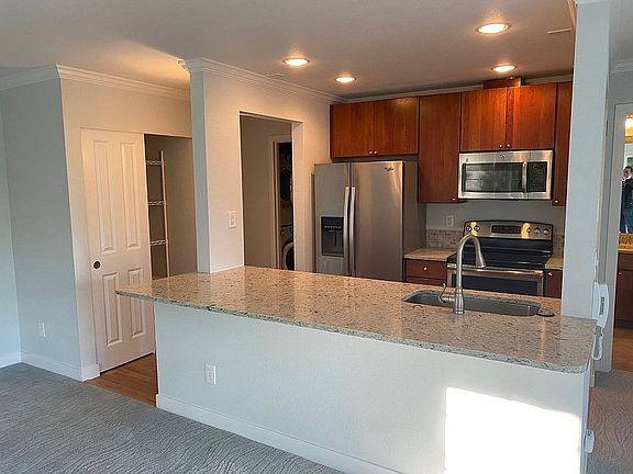 4th image of 2760 76th Ave SE APT 501