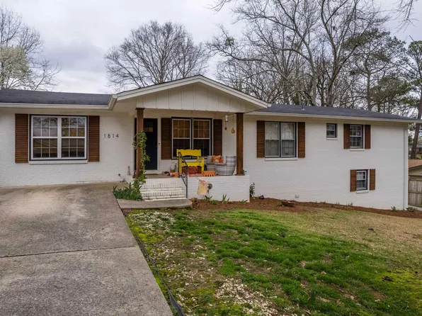 1814 Briarwood Ln SE, Cullman, AL 35055