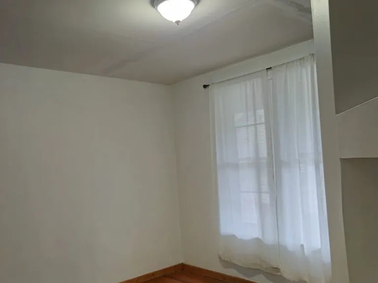 3209 Saratoga Ave #1 — Photo 3