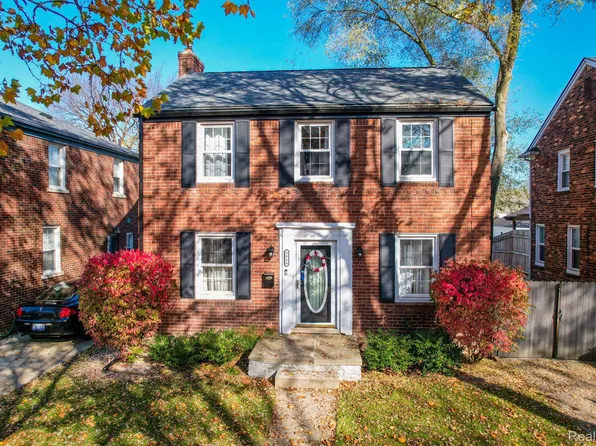 3860 Harvard Rd, Detroit, MI 48224