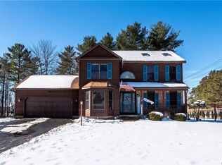 6359 Hidden Meadow Dr, Marcy, NY 13403