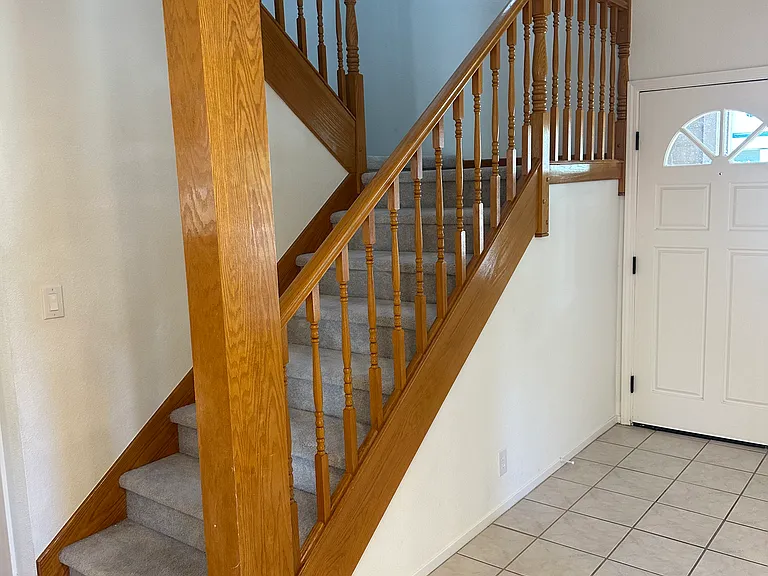 1672 Bailey Dr — Photo 10