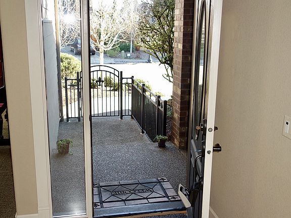 3rd image of 13008 NE 40th Ave