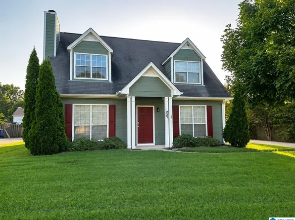 227 Jasmine Dr, Alabaster, AL 35007