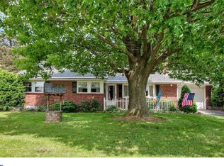 425 Chestnut St, Shoemakersville, PA 19555