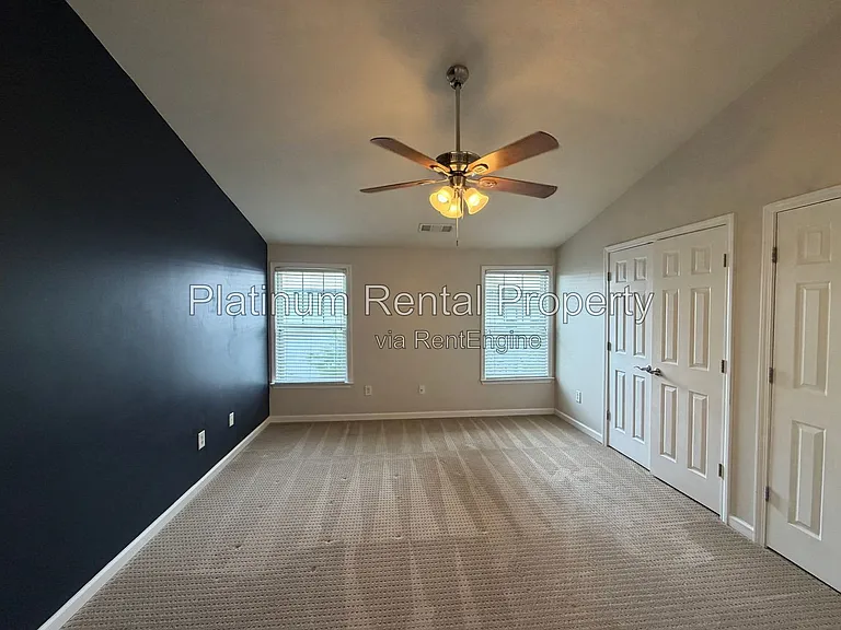 221 16th St NW #3 — Photo 36