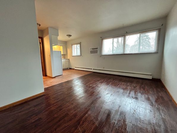 211 79th Way NE APT 3