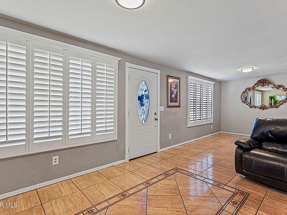 5th image of 5921 Tampa Ave