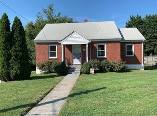 1108 Highland Dr, Lynchburg, VA 24502