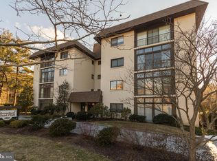 432 Montgomery Ave APT 403, Haverford, PA 19041
