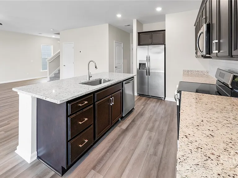 116 Peabody St — Photo 14