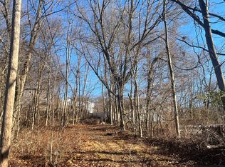 Foote St, Waterbury, CT 06704