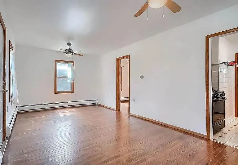 2383 S Williams St — Photo 5