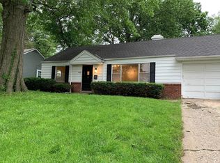7600 Rainbow Dr, Prairie Village, KS 66208