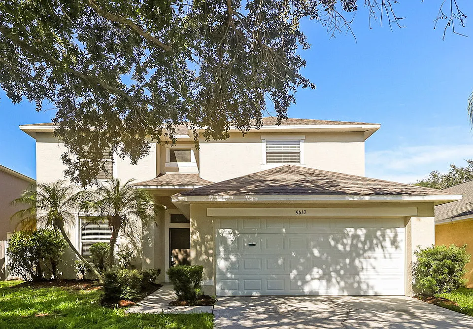 9613 Laurel Ledge Dr