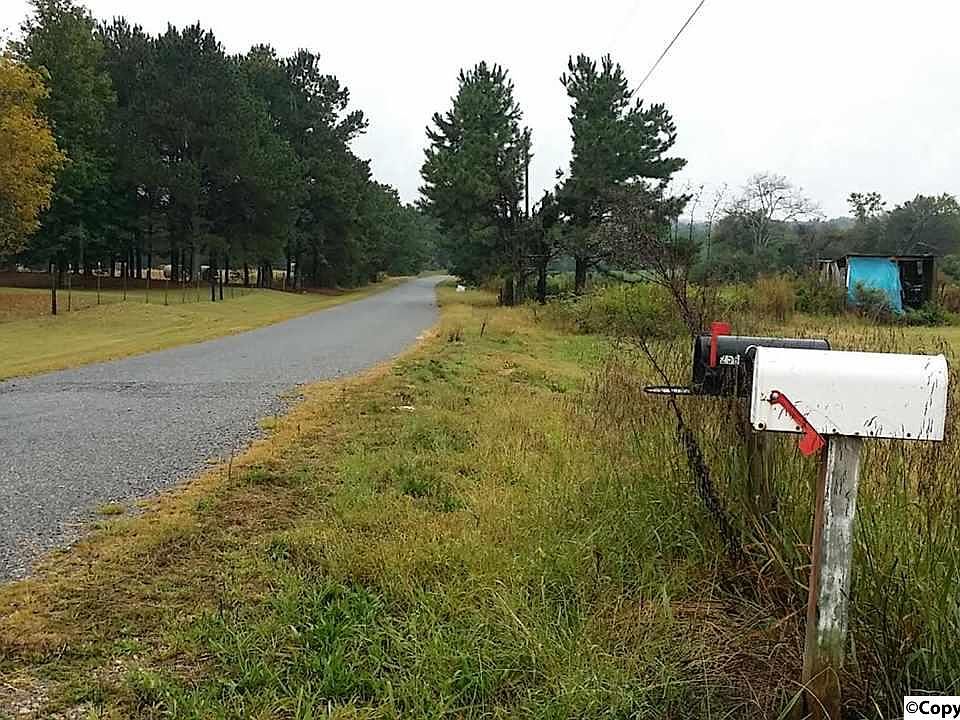 2nd image of 256 County Road 882