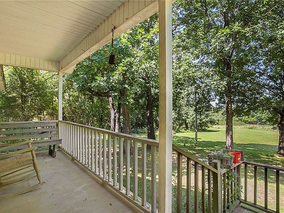 2nd image of 10915 Sunrise Ln