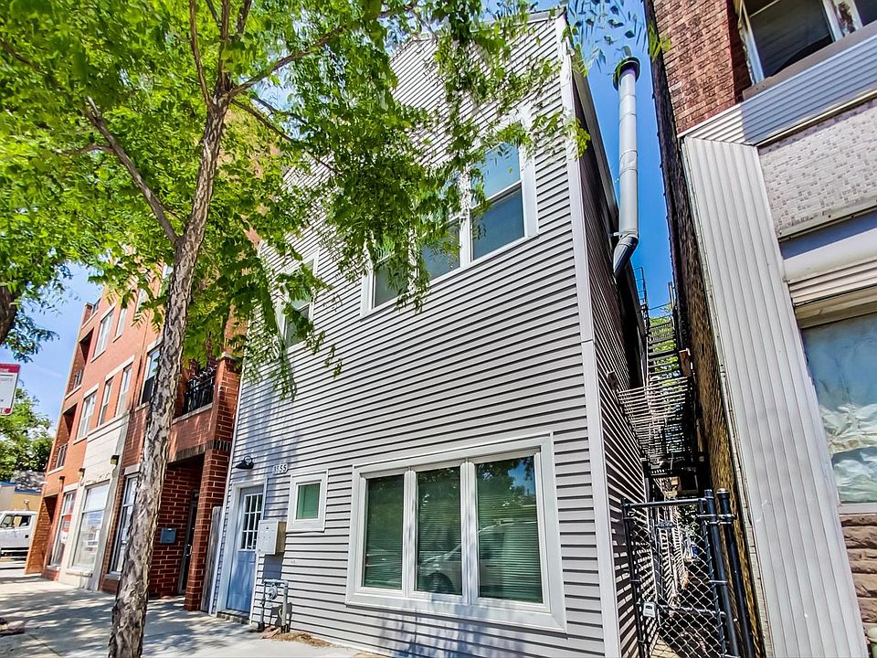 1st image of 3555 N Milwaukee Ave