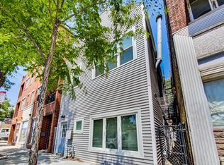 3555 N Milwaukee Ave, Chicago, IL 60641