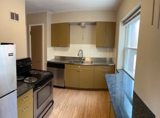 6225 Nagel Ave APT 1E, Saint Louis, MO 63109