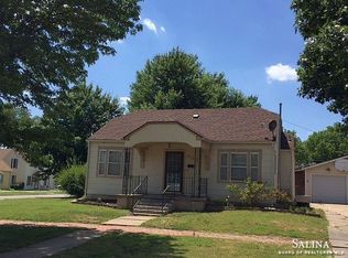 403 N Sheridan St, Minneapolis, KS 67467